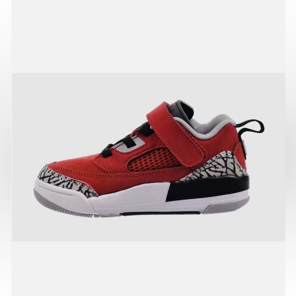 Jordan Spizike Low \